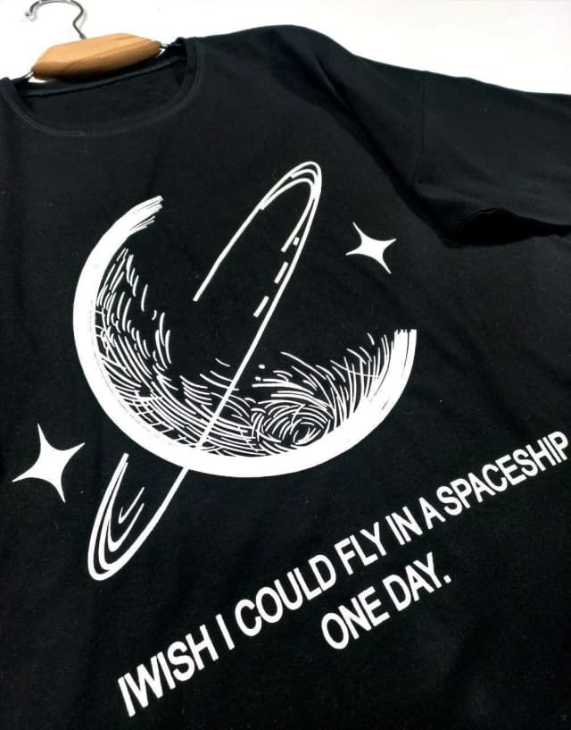 تیشرت لانگ محرمی طرح ماه مناسب دختر ها و پسر ها اسپورت جنس نخ پنبه درجه یک