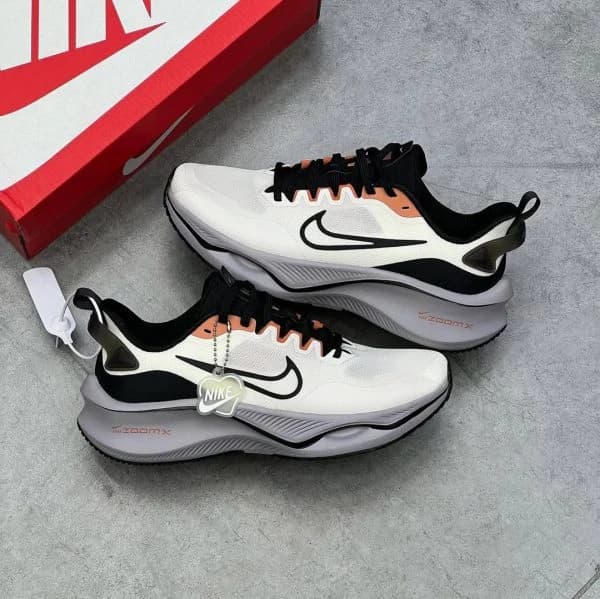 کتونی نایک زوم ایکس کرم رنگ مردانه nike zoom x mens shoes