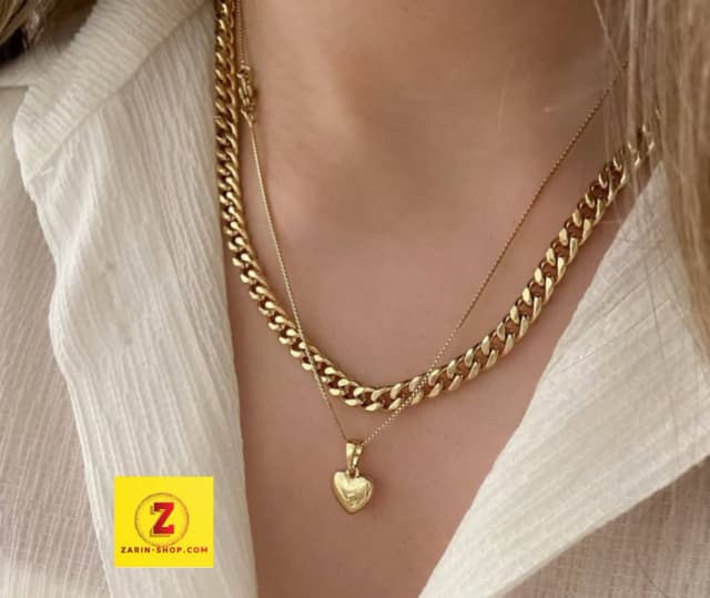 گردنبند دولاینه کارتیر و قاب زنانه طلایی