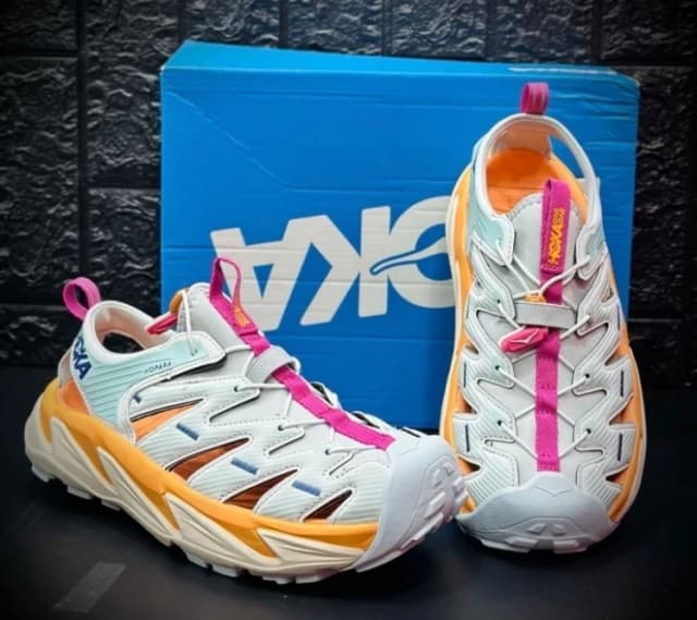 صندل هوکا هوپارا ویتنامی وارداتی/Hoka Hopara/سایز36 الی 45/ فروش عمده و تک