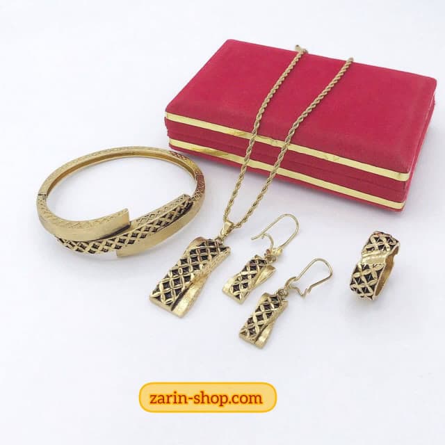 سرویس کامل سیاه قلم زنانه استیل 270300380