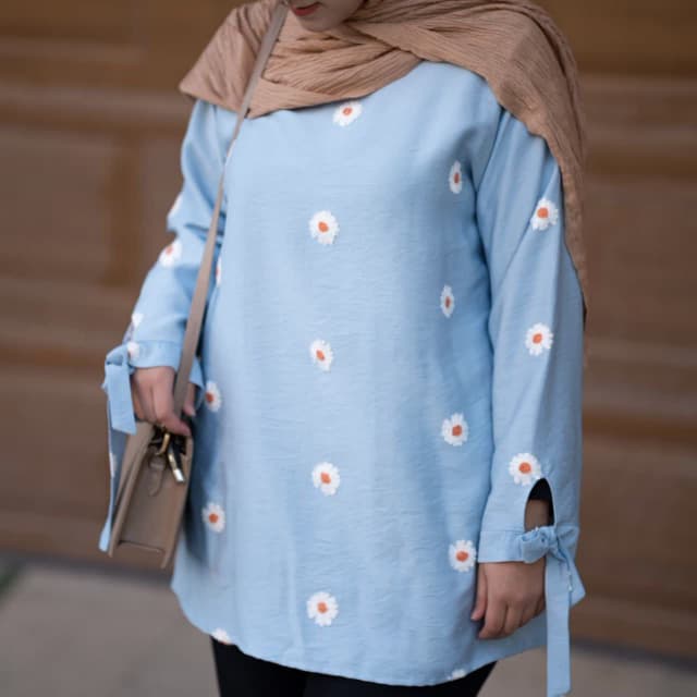 شومیز خامه دوزی شده سبک و راحت 